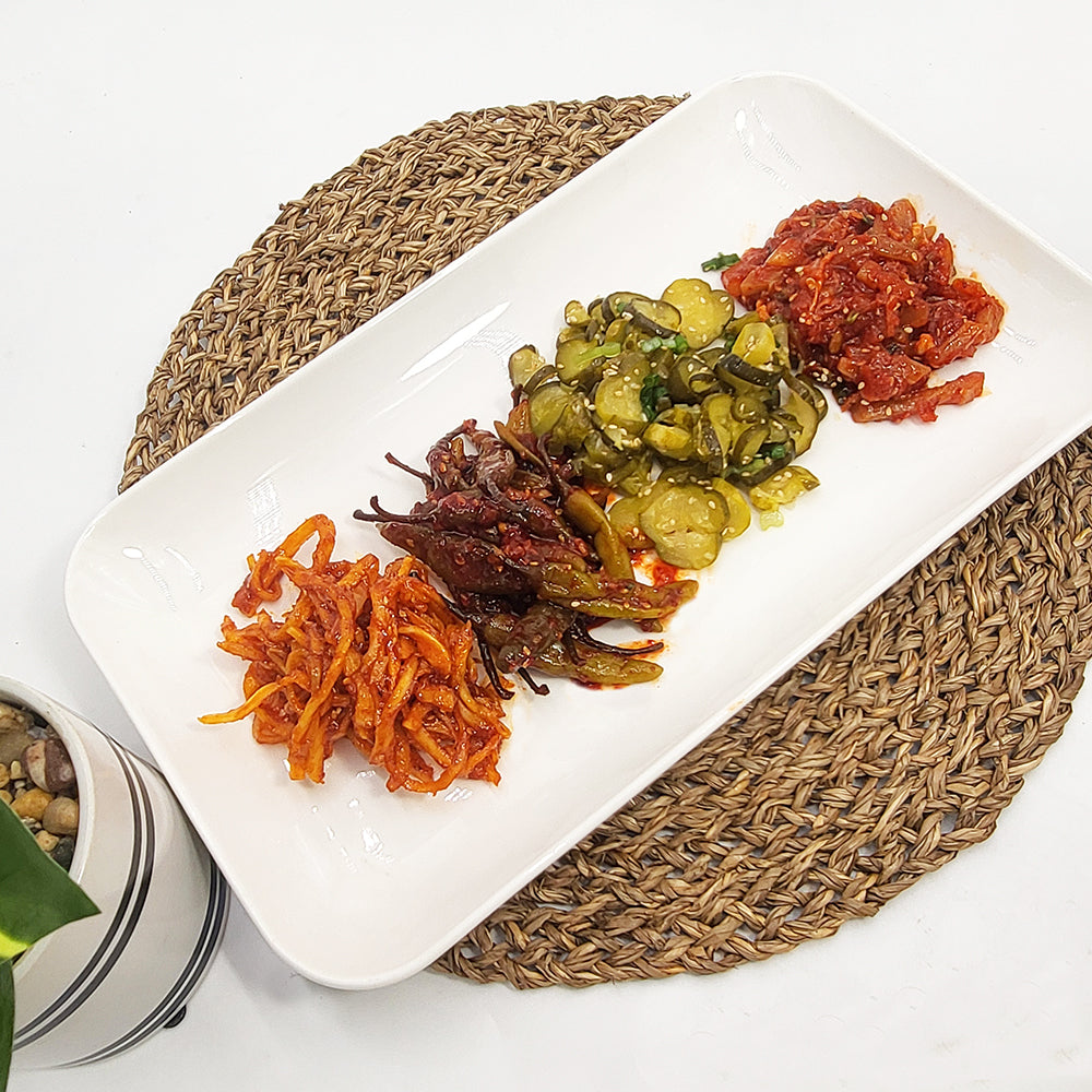 밑반찬 4종세트 - 셰프가 직접만든 반찬 전문몰