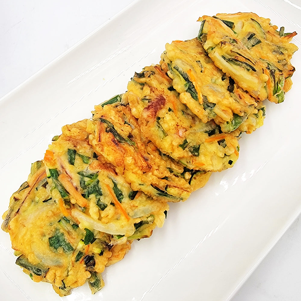 Ojingeo buchu-jeon batter (Korean squid chive pancake mix) served and plated | Banchan365
