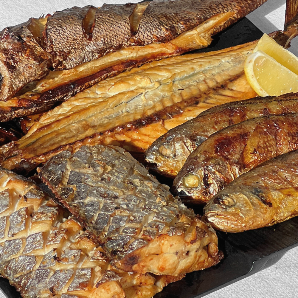 반찬 365 자갈치 시장 세트 간고등어 민어 갈치 조기 - Jagalchi Market Assorted Grilled Fish Brown Croaker, Salted Mackerel, Cutlassfish, Yellow Croaker | Banchan 365