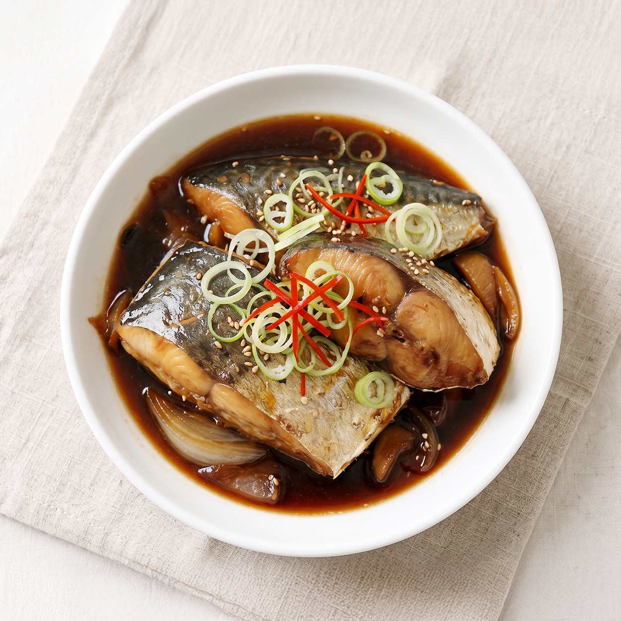 Samchi ganjang-jorim (Korean soy-braised Spanish mackerel) | Banchan365