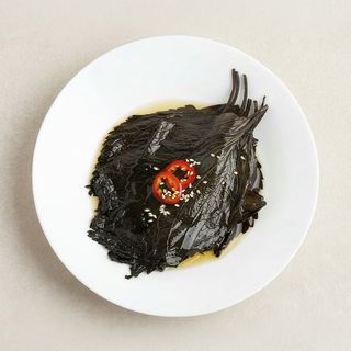 Kkaennip-jangajji – Soy-Marinated Perilla Leaves