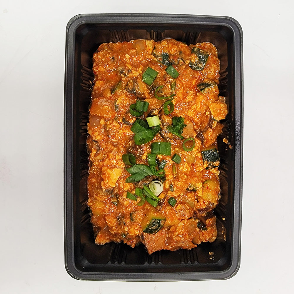 Ureong gangdoenjang ssamjang (Korean freshwater snail soybean paste) – detail view (image 5) | Banchan365