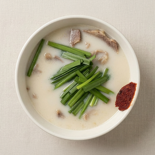 Dwaeji Gukbap – Busan-Style Pork & Rice Soup