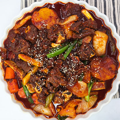 반찬 365 매운 소 등갈비찜 - Spicy Braised Beef Back Ribs | Banchan 365