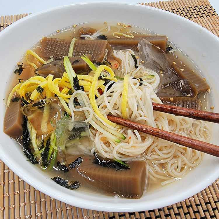 수제 도토리 묵사발 - 셰프가 직접만든 반찬 전문몰