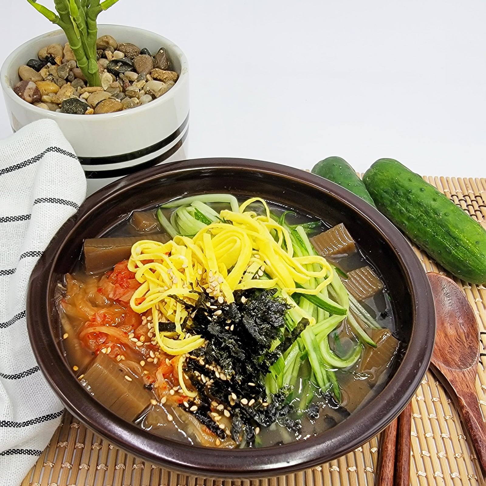 수제 도토리 묵사발 - 셰프가 직접만든 반찬 전문몰