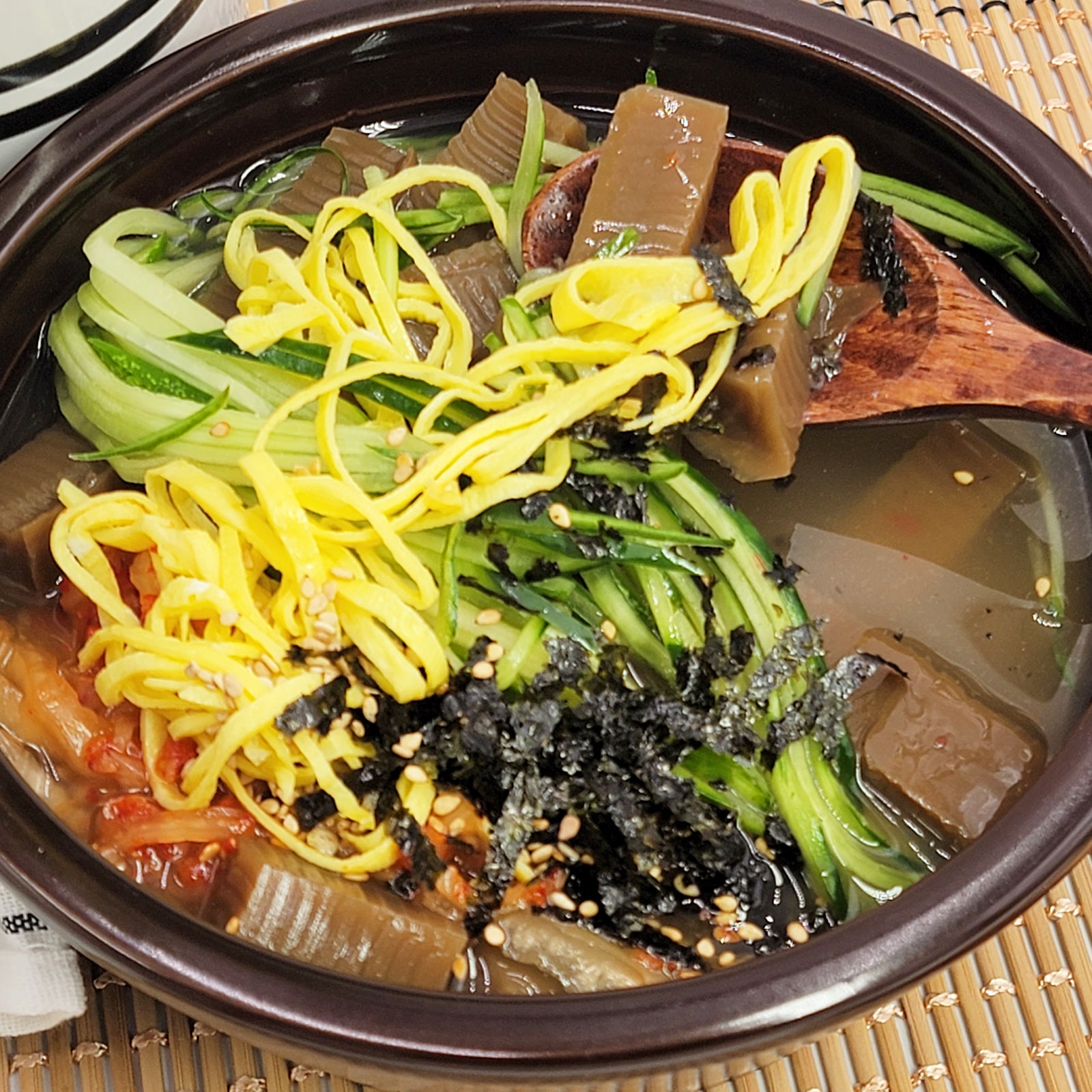 수제 도토리 묵사발 - 셰프가 직접만든 반찬 전문몰
