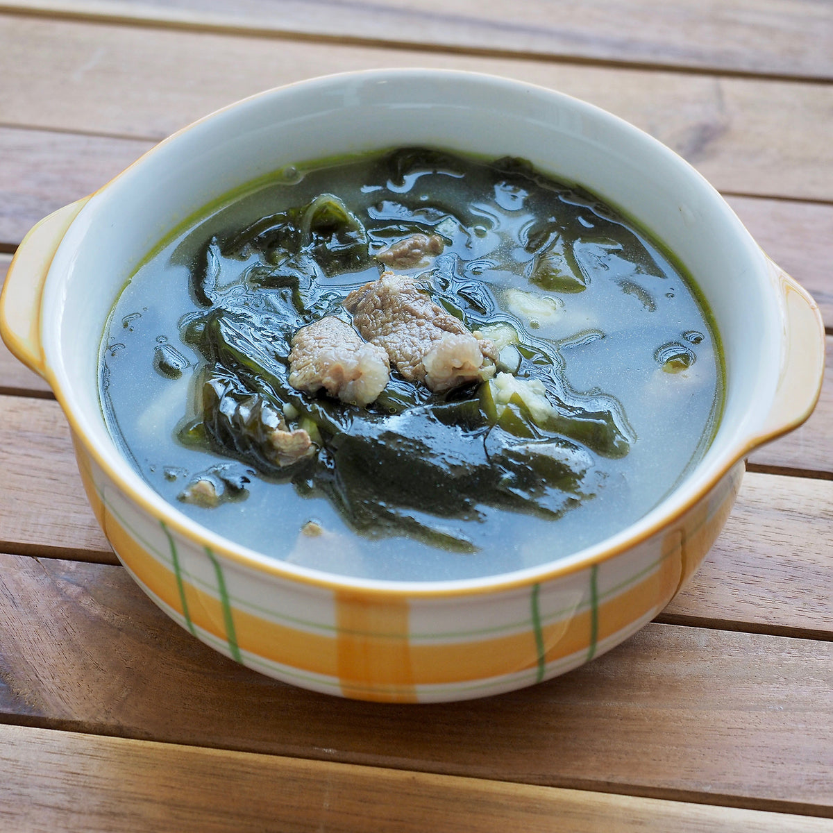 Seaweed Soup with Beef